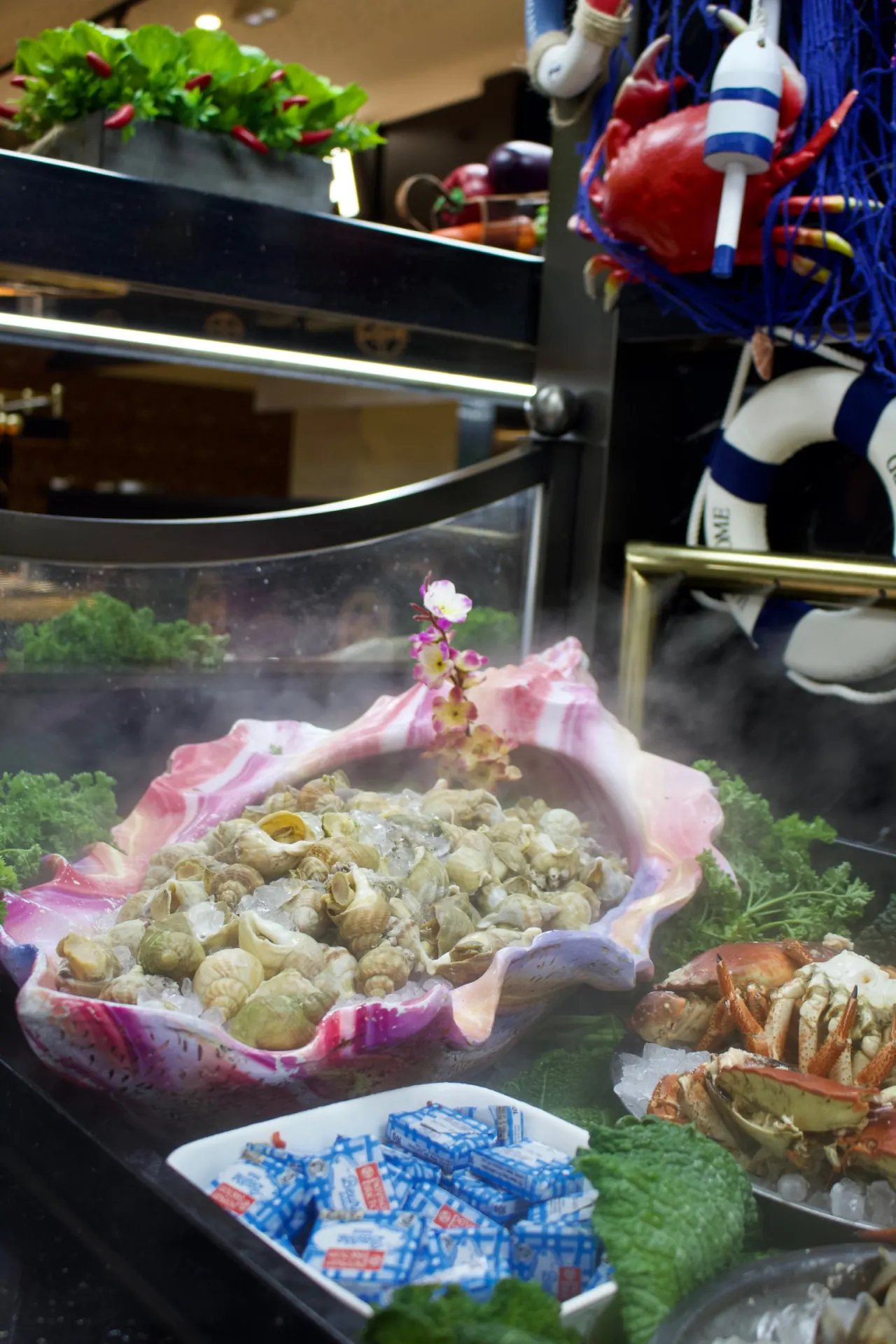 Coquillages présentés sur glace au buffet de Toulouse